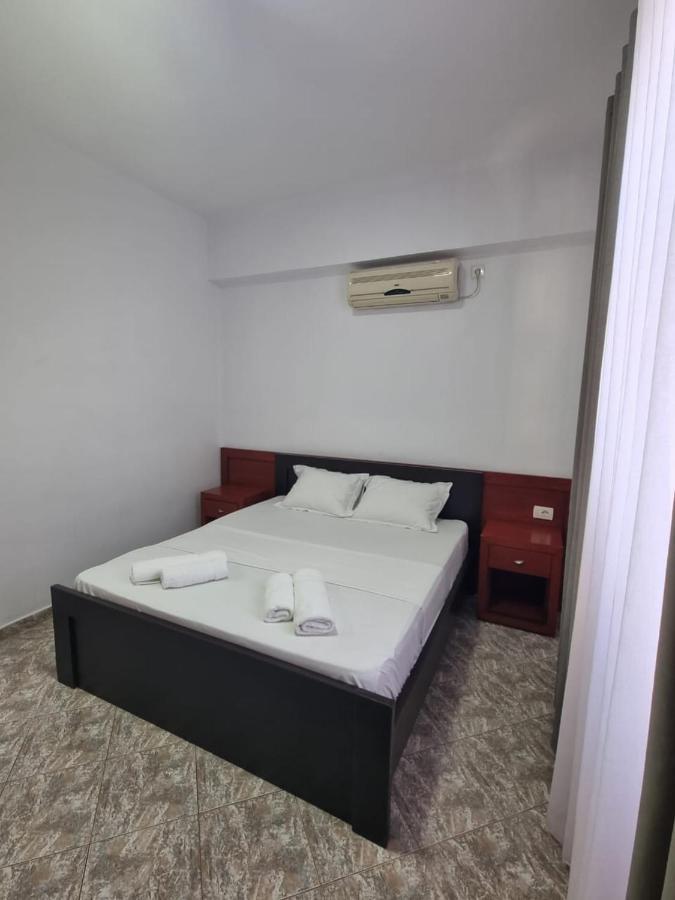 Ideal Apartments & Rooms Sarandë 外观 照片