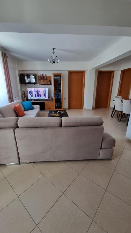 Ideal Apartments & Rooms Sarandë 外观 照片