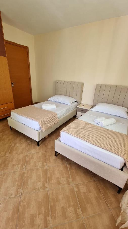 Ideal Apartments & Rooms Sarandë 外观 照片